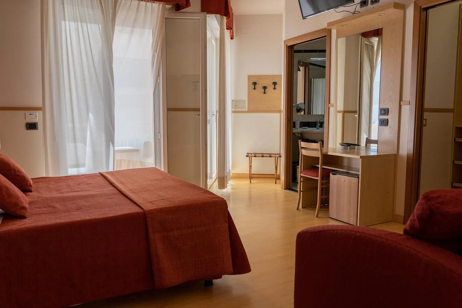 Hotels Vidi Miramare & Delfino Lido di Jesolo 4*,