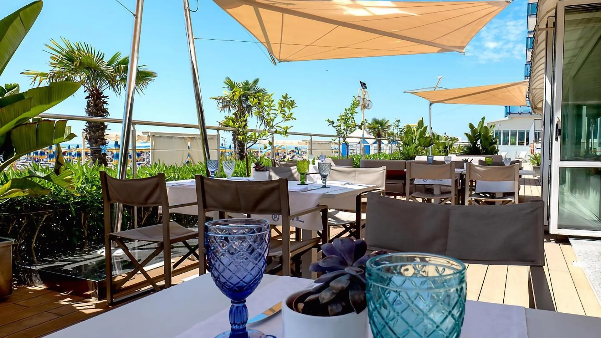 Hotels Vidi Miramare & Delfino Lido di Jesolo 4*,