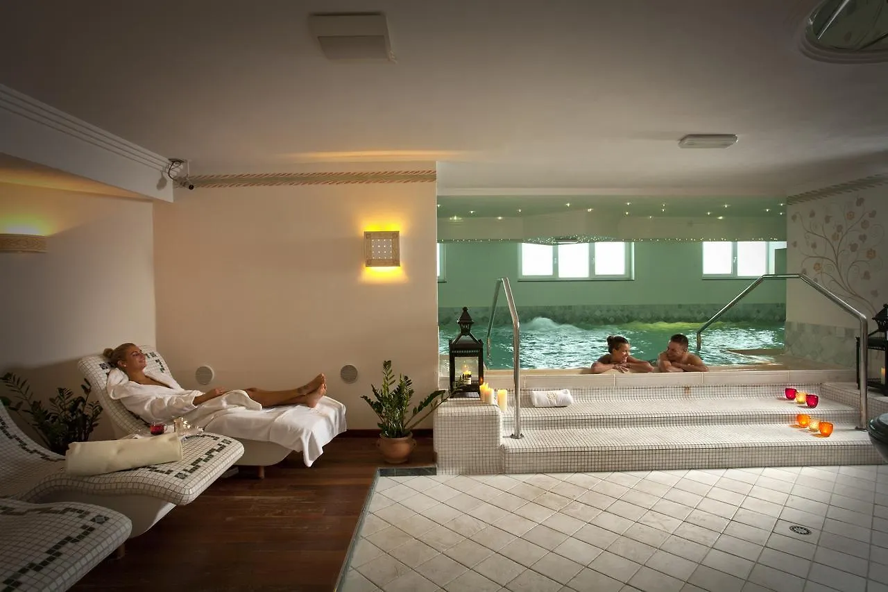 Hotels Vidi Miramare & Delfino Lido di Jesolo 4*,